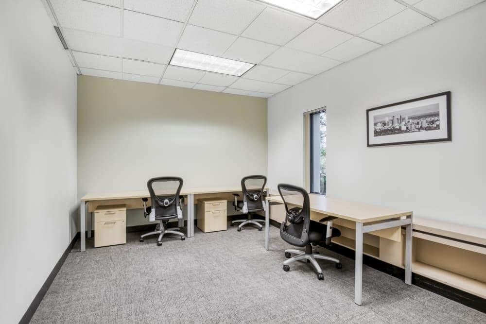 NY, Syosset - Syosset (HQ) office space - View 2 in Syosset - internet, office_cleaning, breakout_areas