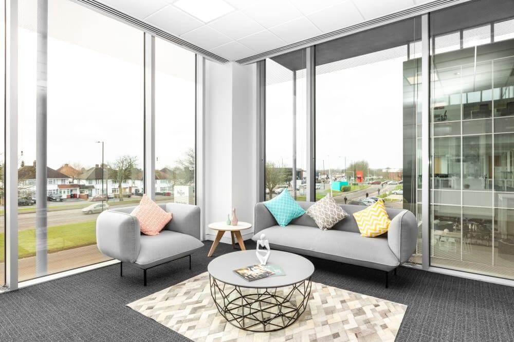 SLOUGH, Bath Road - Photo 6 SLOUGH, Bath Road office space - View 6 in Slough - internet, office_cleaning, breakout_areas