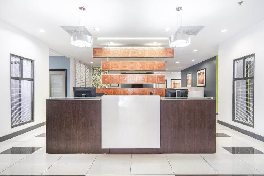 433 Plaza Real - Photo 3 433 Plaza Real office space - View 3 in Boca Raton - internet, office_cleaning, breakout_areas