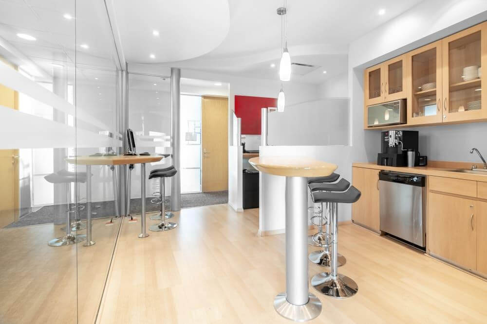 Triangulo Las Animas - Photo 2 Triangulo Las Animas office space - View 2 in Heroica Puebla de Zaragoza - internet, office_cleaning, breakout_areas