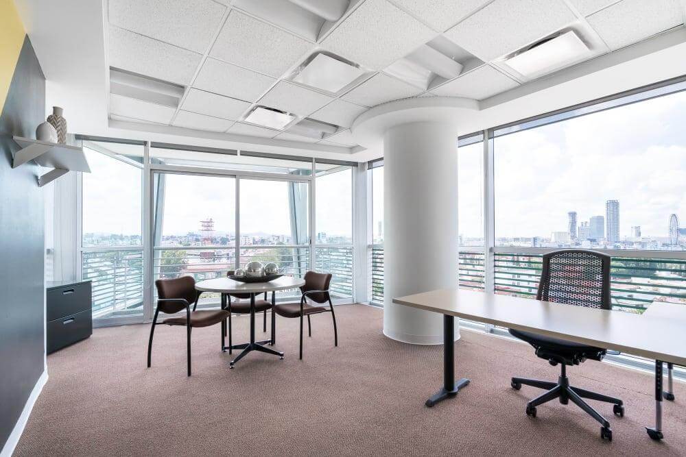 Triangulo Las Animas - Photo 3 Triangulo Las Animas office space - View 3 in Heroica Puebla de Zaragoza - internet, office_cleaning, breakout_areas