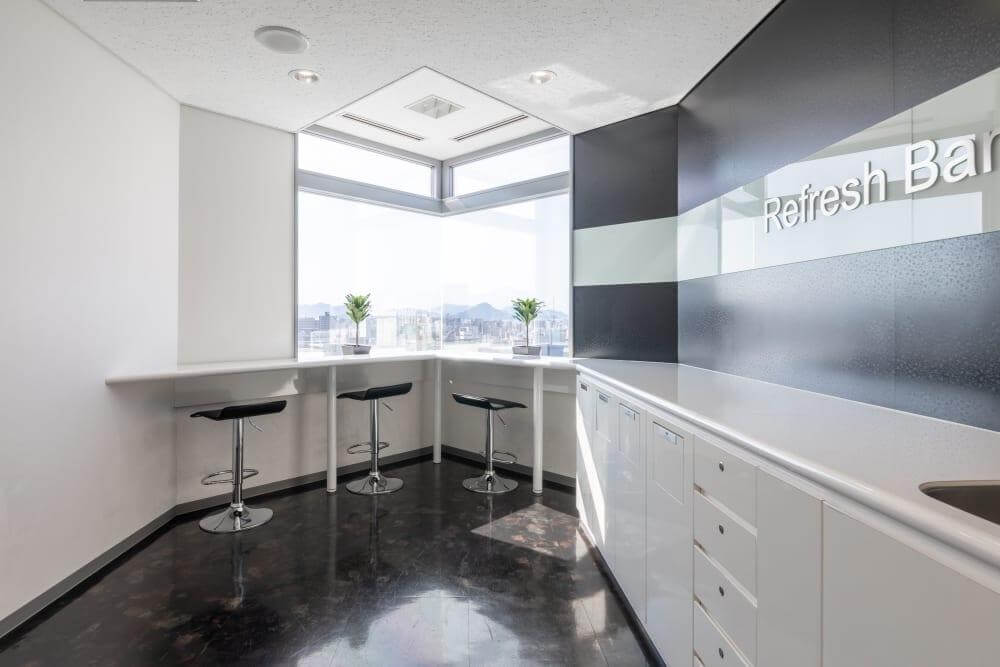 Hiroshima High Building - Photo 4 Hiroshima High Building office space - View 4 in 広島市中区 - internet, office_cleaning, breakout_areas