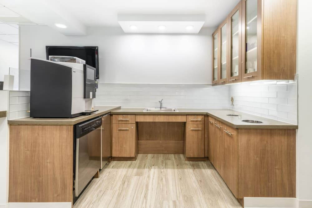 OH, Westlake - Crocker Park office space - View 6 in Westlake - internet, office_cleaning, breakout_areas