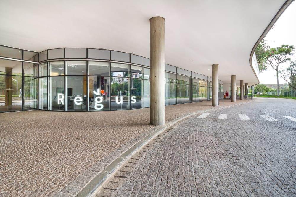 CAMPINAS, Shopping Galleria Plaza - Rodovia Dom Pedro office space - View 6 in Jardim Madalena - internet, office_cleaning, breakout_areas