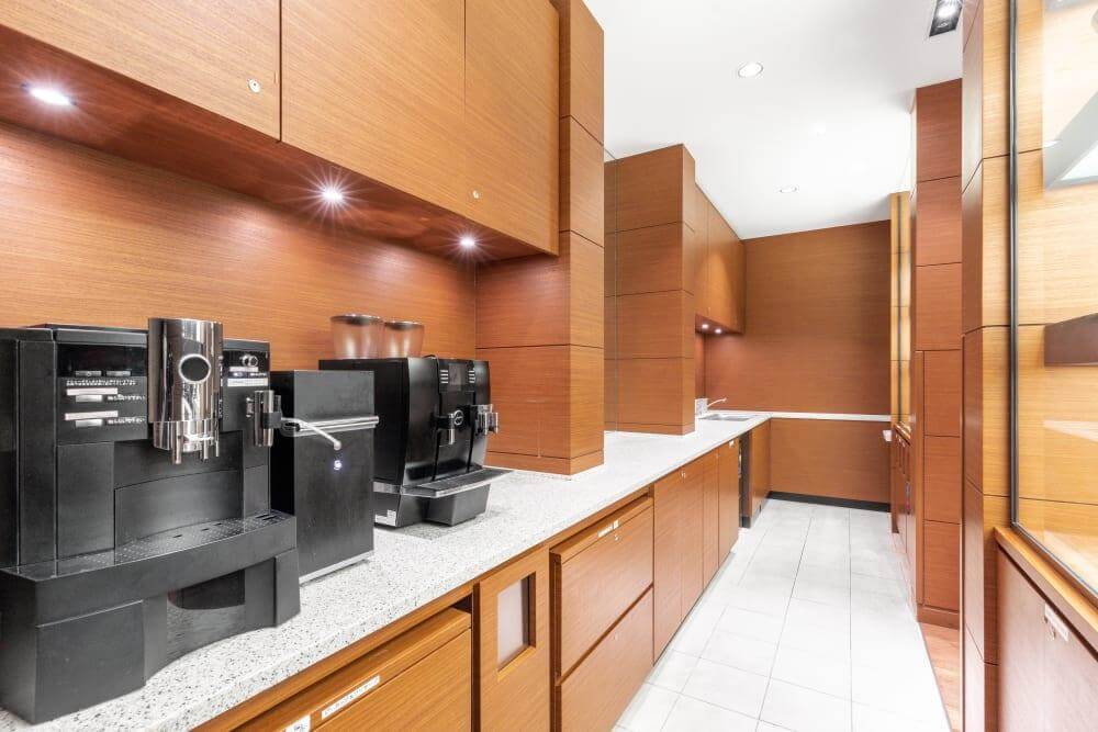 TOKYO, Shiodome Building office space - View 2 in Minato City - internet, office_cleaning, breakout_areas