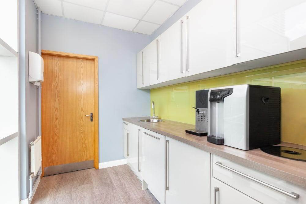 MILTON KEYNES, Midsummer Court office space - View 4 in Milton Keynes - internet, office_cleaning, breakout_areas