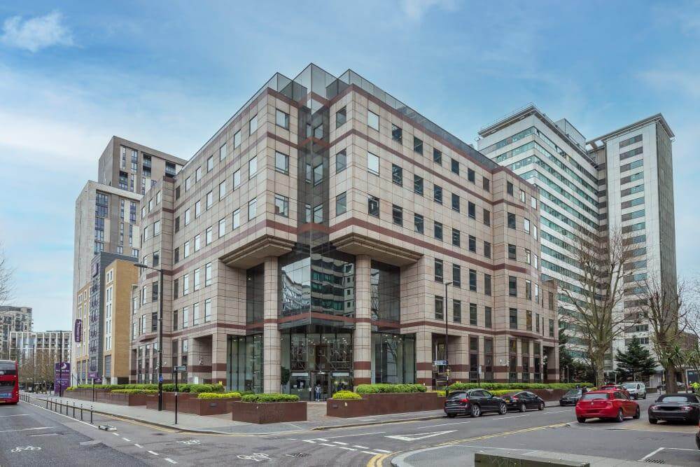 CROYDON, Lansdowne Road - Photo 4 CROYDON, Lansdowne Road office space - View 4 in Croydon - internet, office_cleaning, breakout_areas