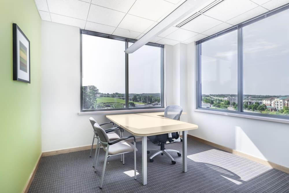 WI, Madison East - Park Bank Plaza office space - View 6 in Madison - internet, office_cleaning, breakout_areas