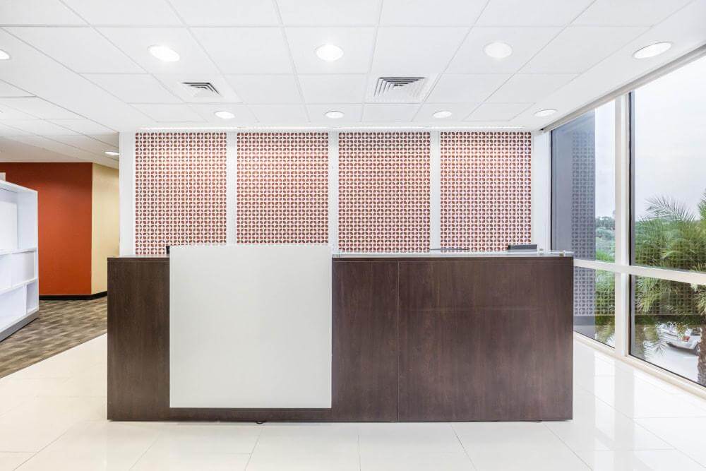 Miracle Mile Plaza - Photo 5 Miracle Mile Plaza office space - View 5 in Vero Beach - internet, office_cleaning, breakout_areas