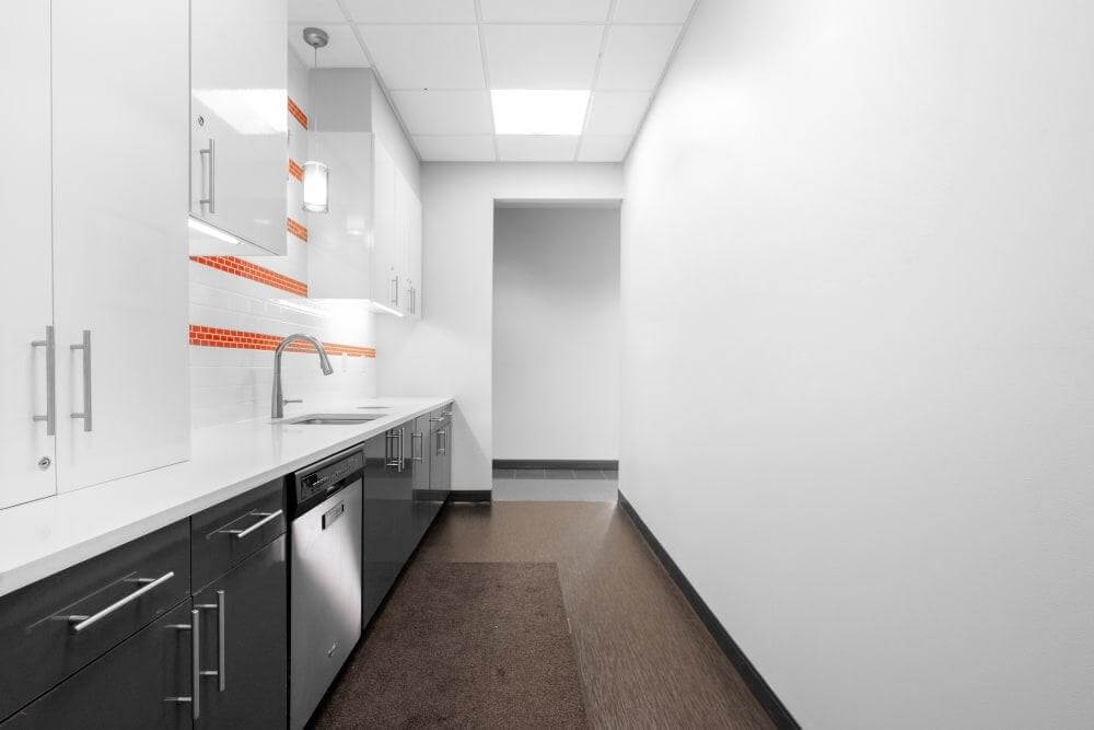 Captrust Tower office space - View 2 in Raleigh - internet, office_cleaning, breakout_areas