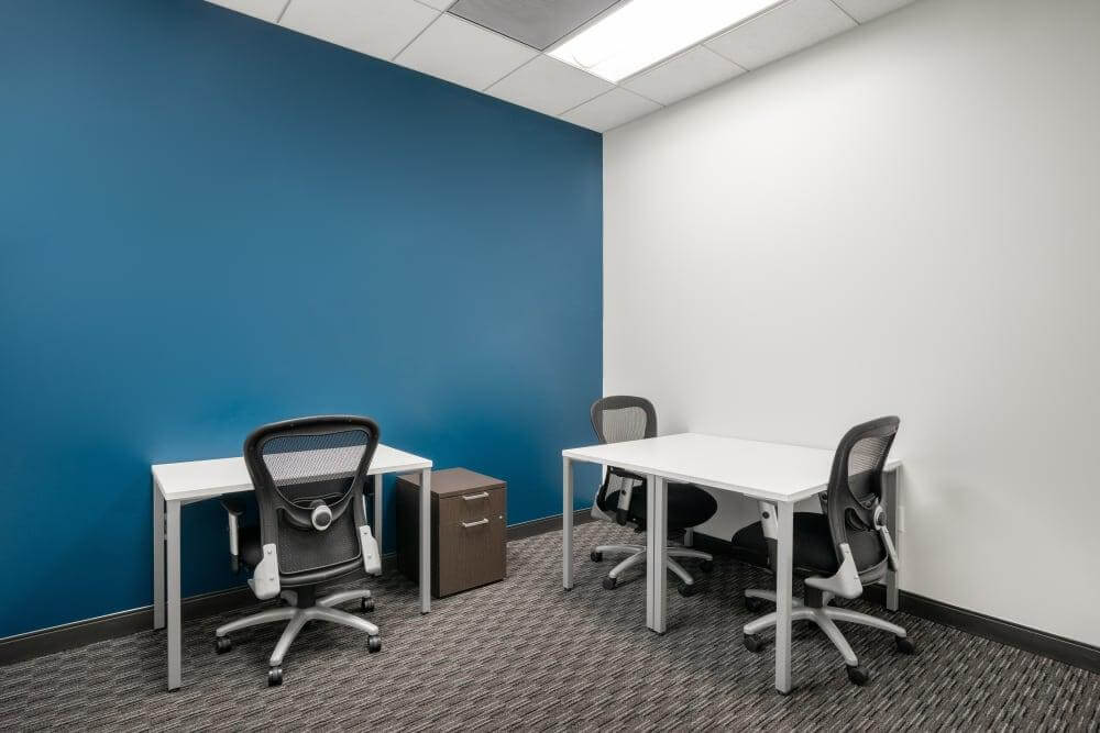 TX, Sugar Land - Three Sugar Creek office space - View 4 in Sugar Land - internet, office_cleaning, breakout_areas