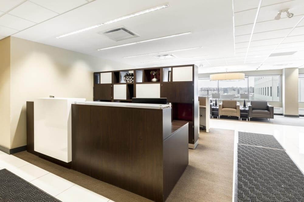 AB, Calgary - Macleod Place II - Office space in Calgary, Alberta