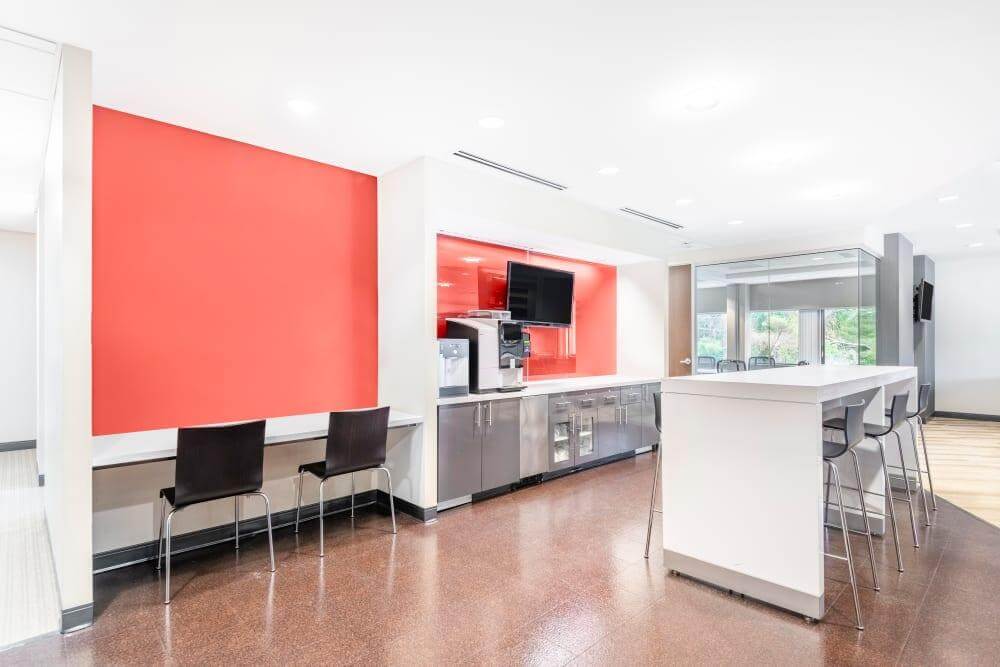 303 Wyman Street - Photo 6 303 Wyman Street office space - View 6 in Waltham - internet, office_cleaning, breakout_areas