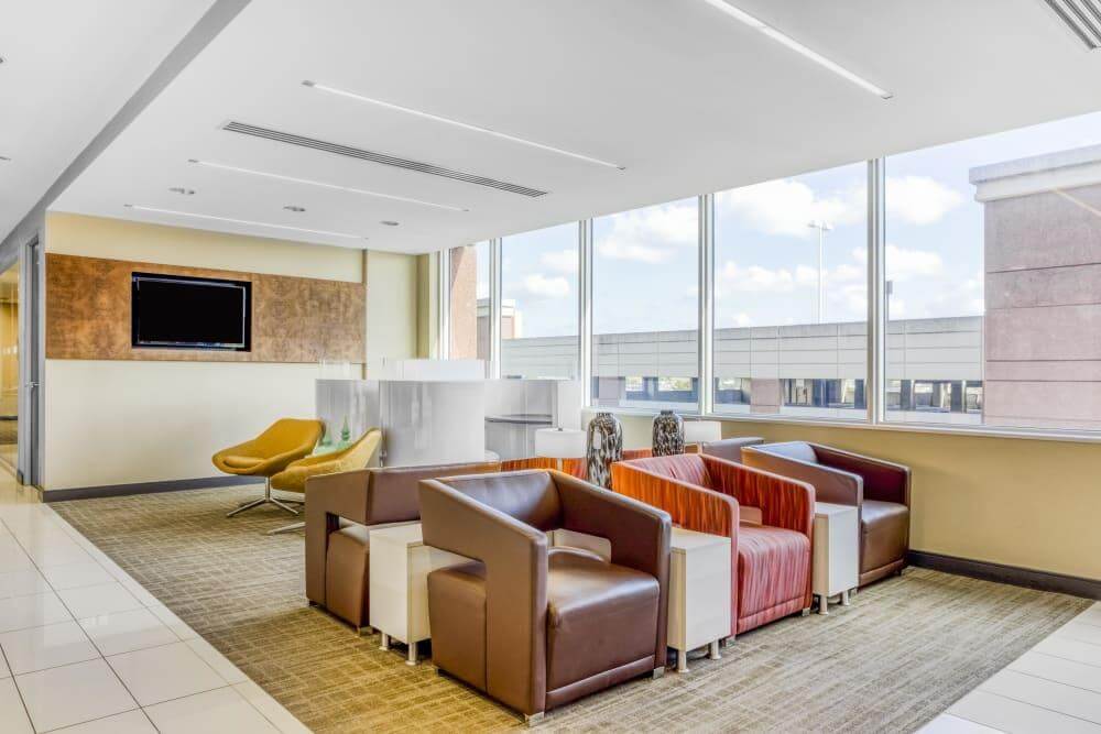 8333 North West 53rd Street - Photo 2 8333 North West 53rd Street office space - View 2 in Doral - internet, office_cleaning, breakout_areas