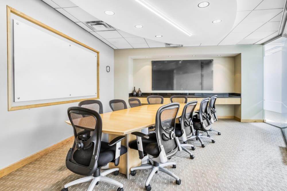 TX, Arlington - Arlington Highlands Center - Office space in Arlington, Texas