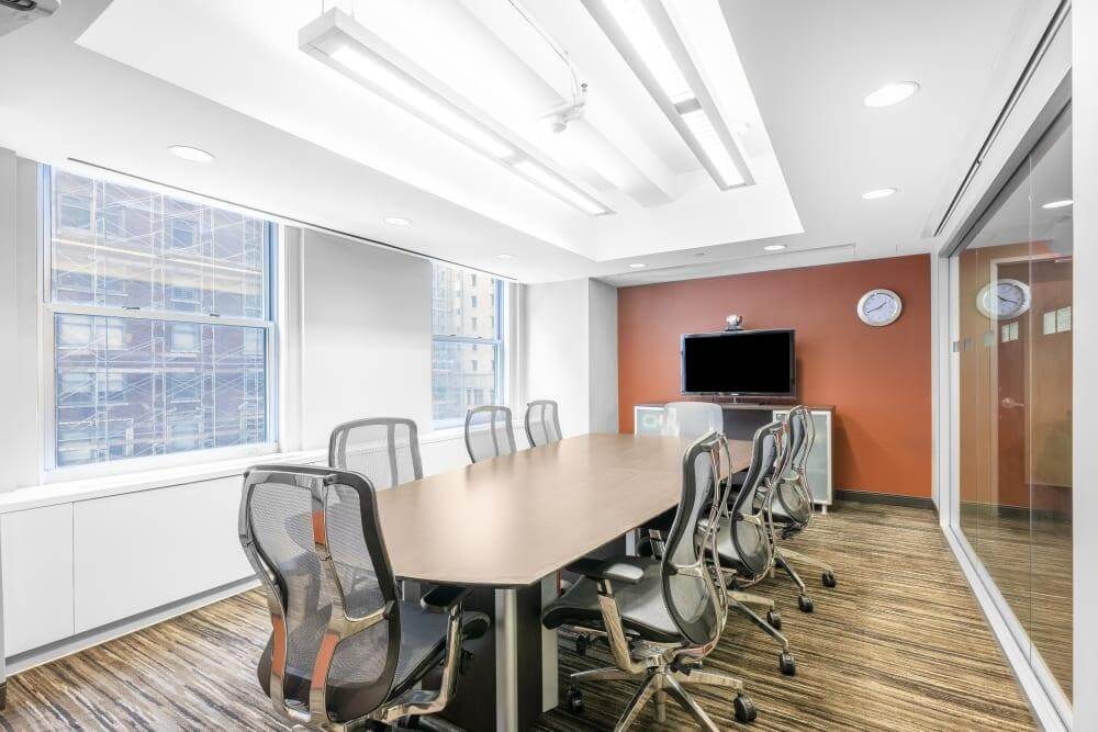 NY, New York City - 57 West 57th office space - View 2 in New York - internet, office_cleaning, breakout_areas