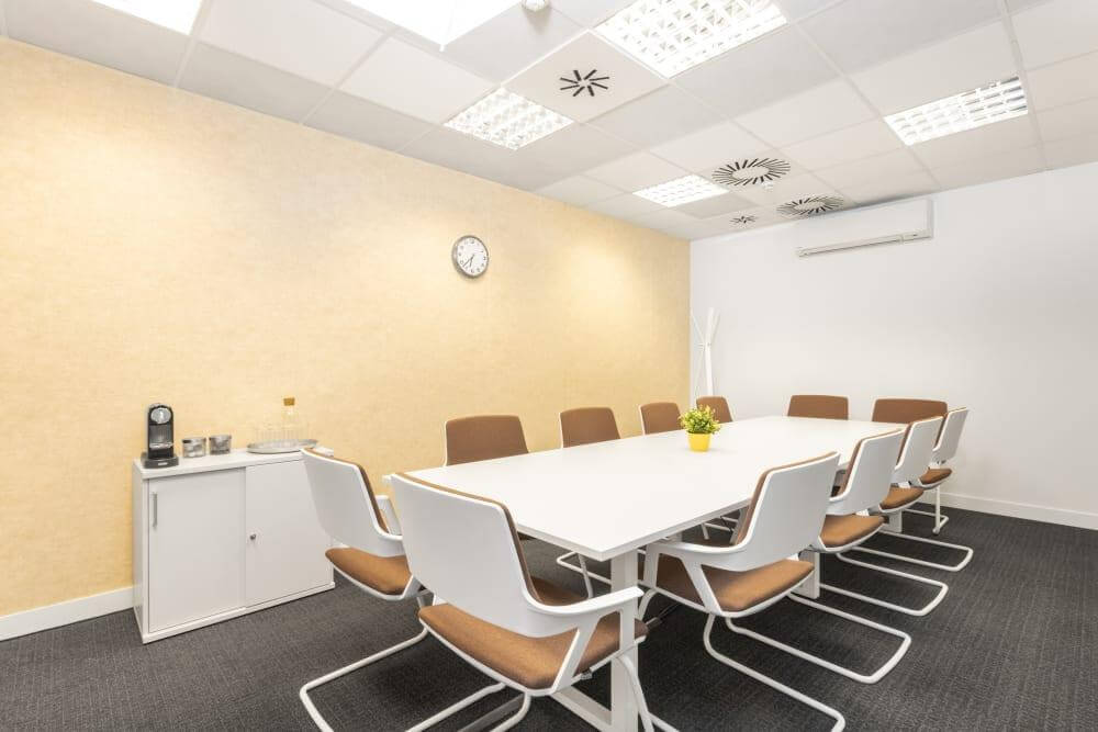 Prague, Zlaty Andel - Photo 3 Prague, Zlaty Andel office space - View 3 in Praha 5 - internet, office_cleaning, breakout_areas