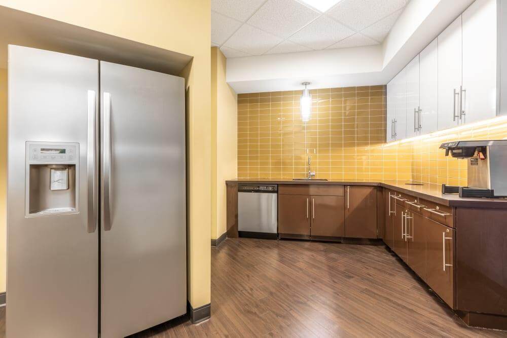 Southwind Office Center office space - View 5 in Memphis - internet, office_cleaning, breakout_areas