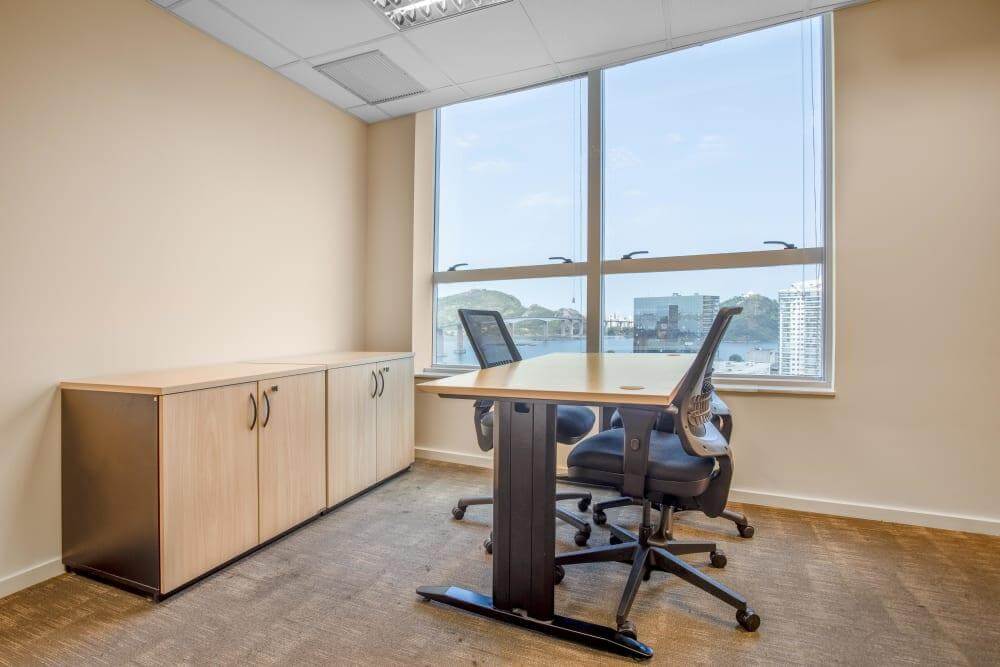 VITORIA, Work Center - 20th Floor - Photo 3 VITORIA, Work Center - 20th Floor office space - View 3 in Da Penha - internet, office_cleaning, breakout_areas