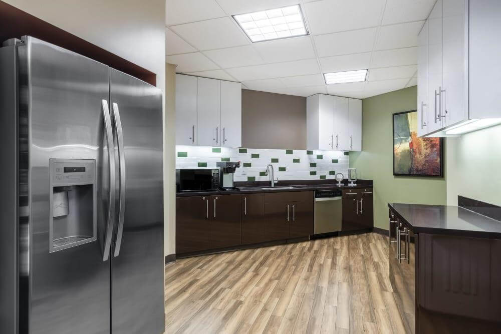 Orland Park Center office space - View 2 in Orland Park - internet, office_cleaning, breakout_areas