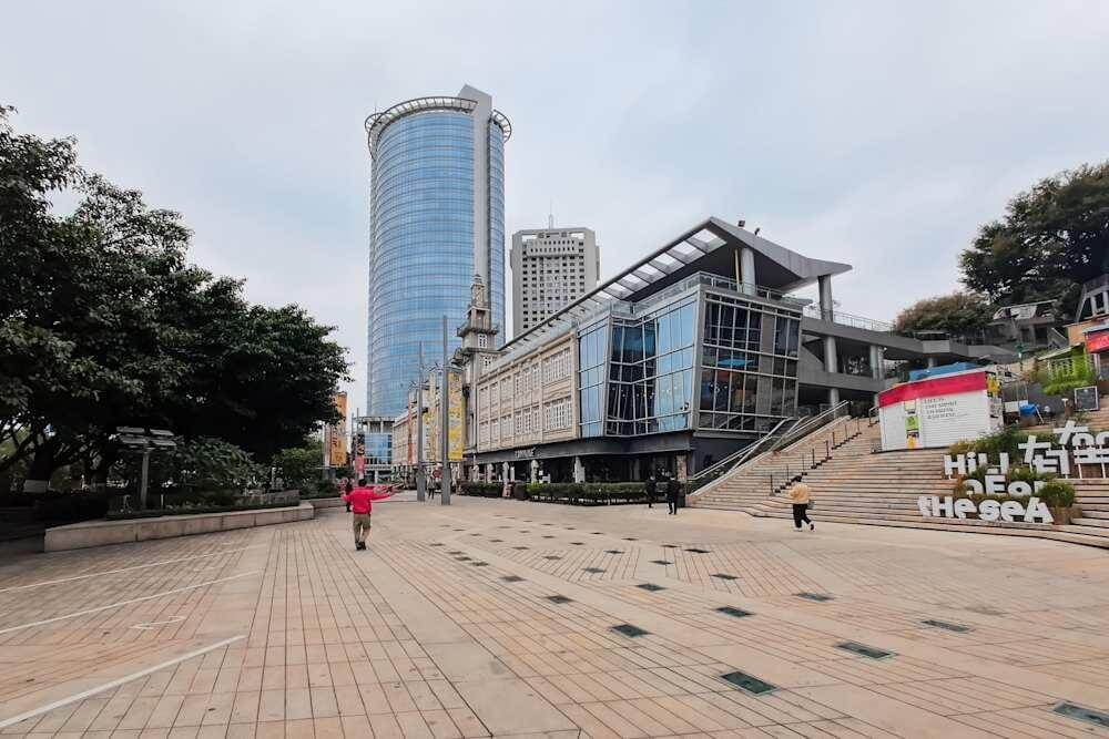 Xiamen, International Plaza office space - View 4 in Xia Men Shi - internet, office_cleaning, breakout_areas