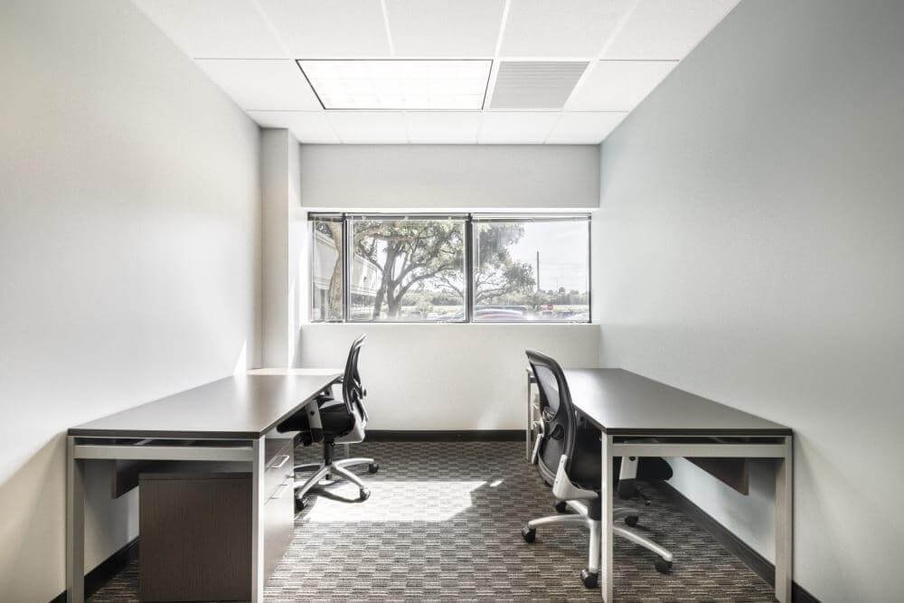 The Arbors Office Park - Photo 6 The Arbors Office Park office space - View 6 in Delray Beach - internet, office_cleaning, breakout_areas