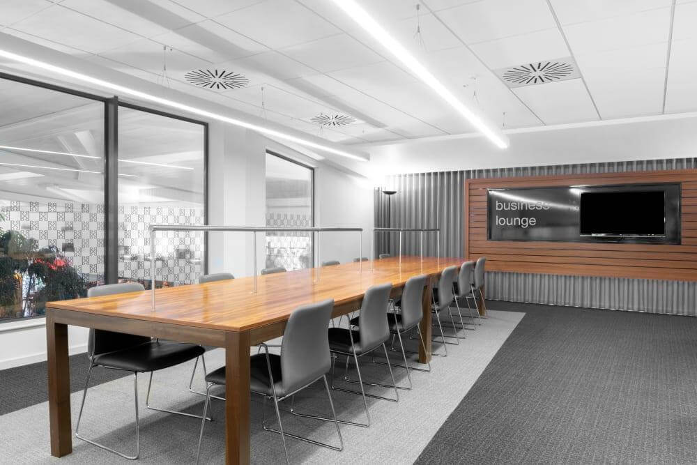 BEACONSFIELD, Beaconsfield Services - Photo 2 BEACONSFIELD, Beaconsfield Services office space - View 2 in Beaconsfield - internet, office_cleaning, breakout_areas