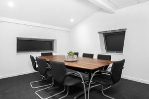 BEACONSFIELD, Beaconsfield Services