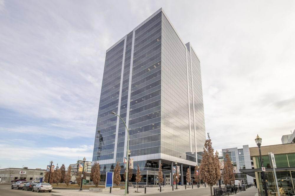 BC, Kelowna - Landmark office space - View 2 in Kelowna - internet, office_cleaning, breakout_areas