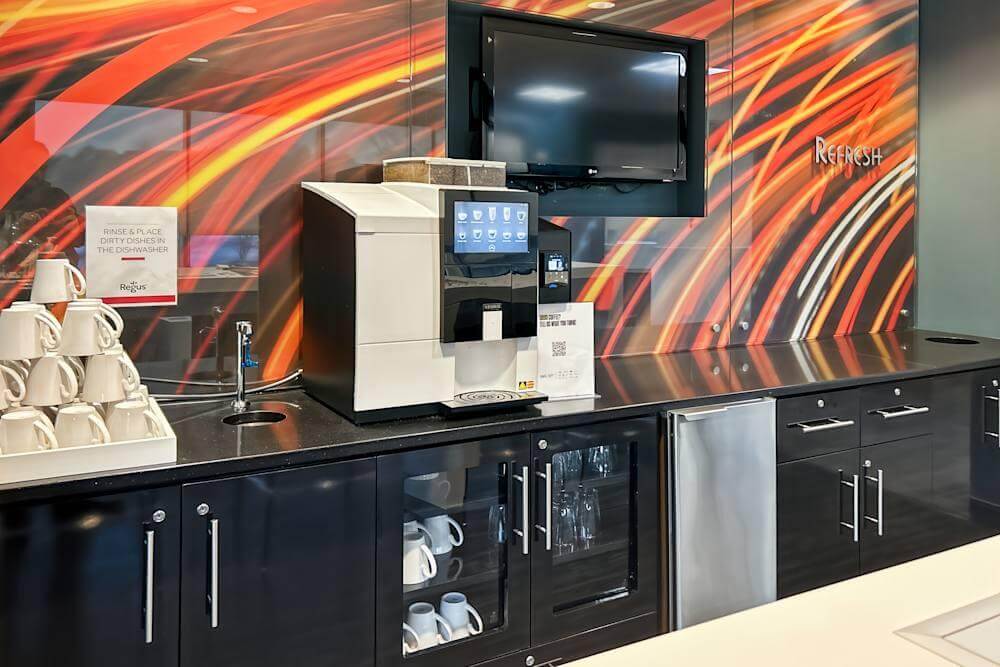 128 Millport Circle office space - View 3 in Greenville - internet, office_cleaning, breakout_areas