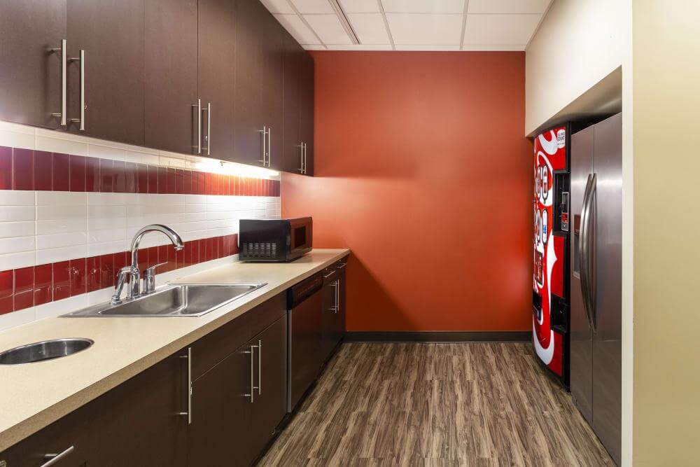 Superdome Business Center - Photo 2 Superdome Business Center office space - View 2 in New Orleans - internet, office_cleaning, breakout_areas