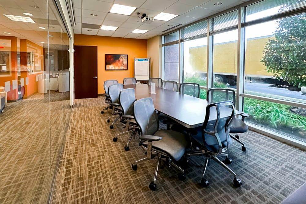 FL, Winter Park - Heritage Park office space - View 4 in Winter Park - internet, office_cleaning, breakout_areas