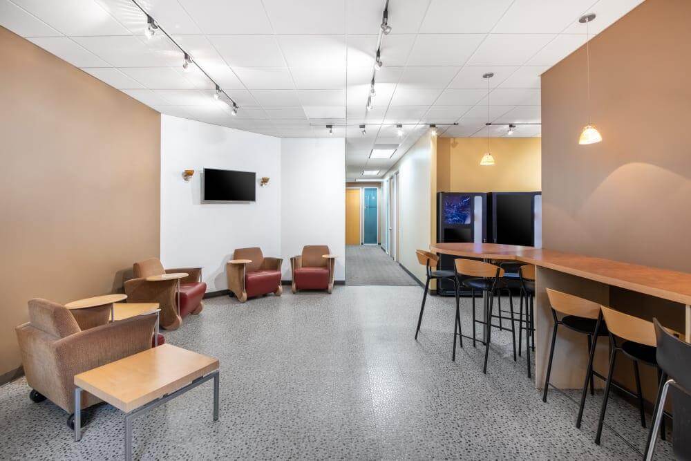 CA, Ontario - Waterside Center office space - View 6 in Ontario - internet, office_cleaning, breakout_areas