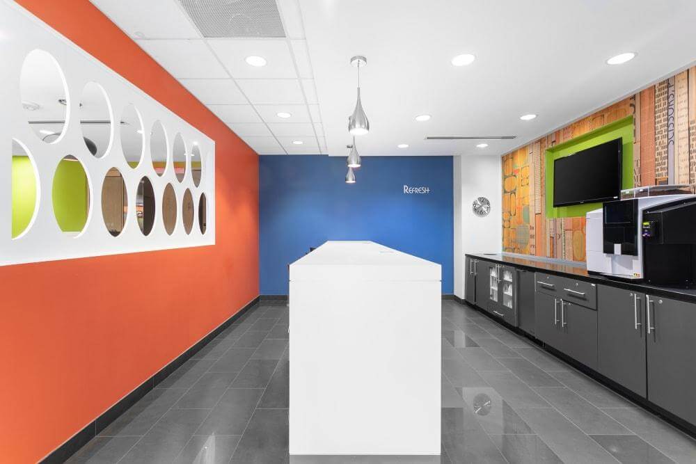 TX, Dallas - Downtown Republic Center - Office space in Dallas, Texas