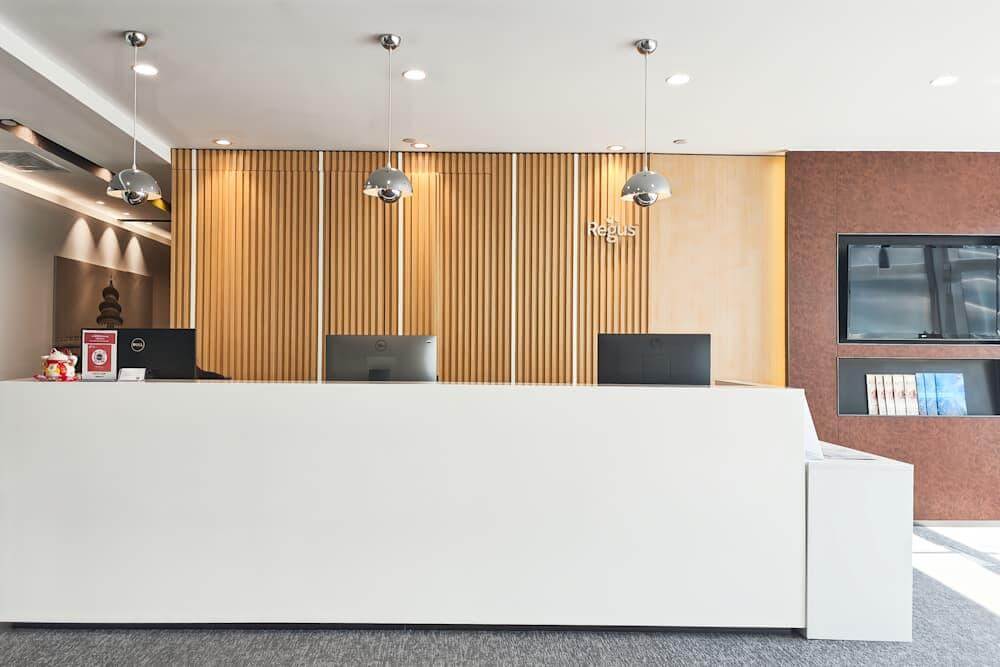 GUANGZHOU, Pearl River Tower office space - View 6 in Guang Zhou Shi - internet, office_cleaning, breakout_areas