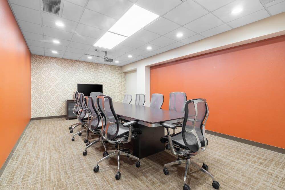 WI, Appleton - Fox River - Office space in Appleton, Wisconsin