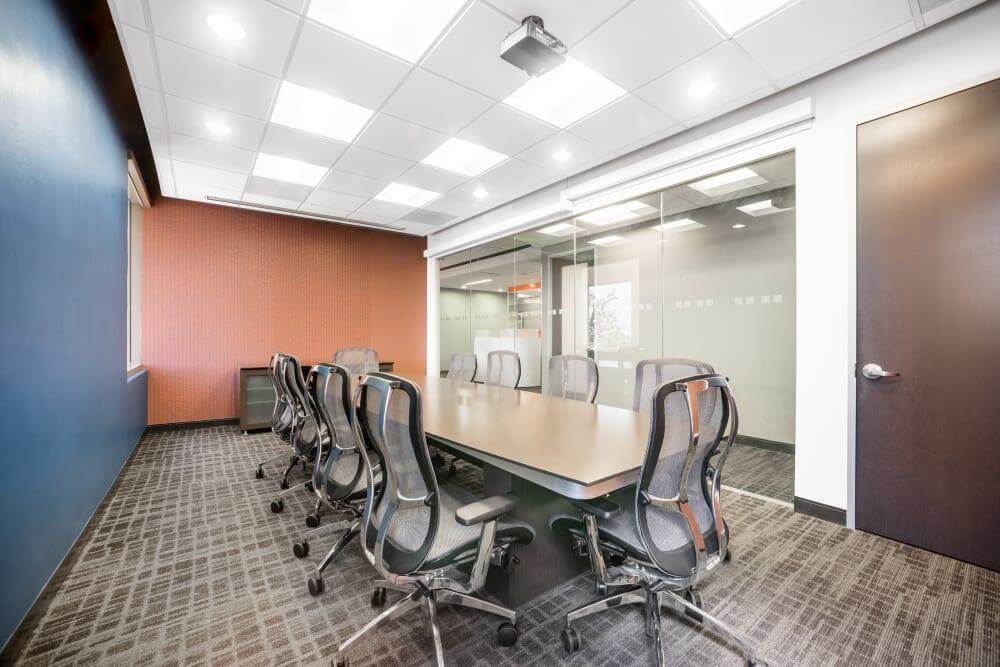 CA, Westlake Village - Russell Ranch Parkway - Office space in Westlake Village, California