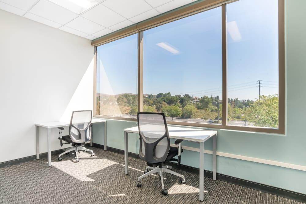 CA, Westlake Village - Russell Ranch Parkway office space - View 3 in Westlake Village - internet, office_cleaning, breakout_areas