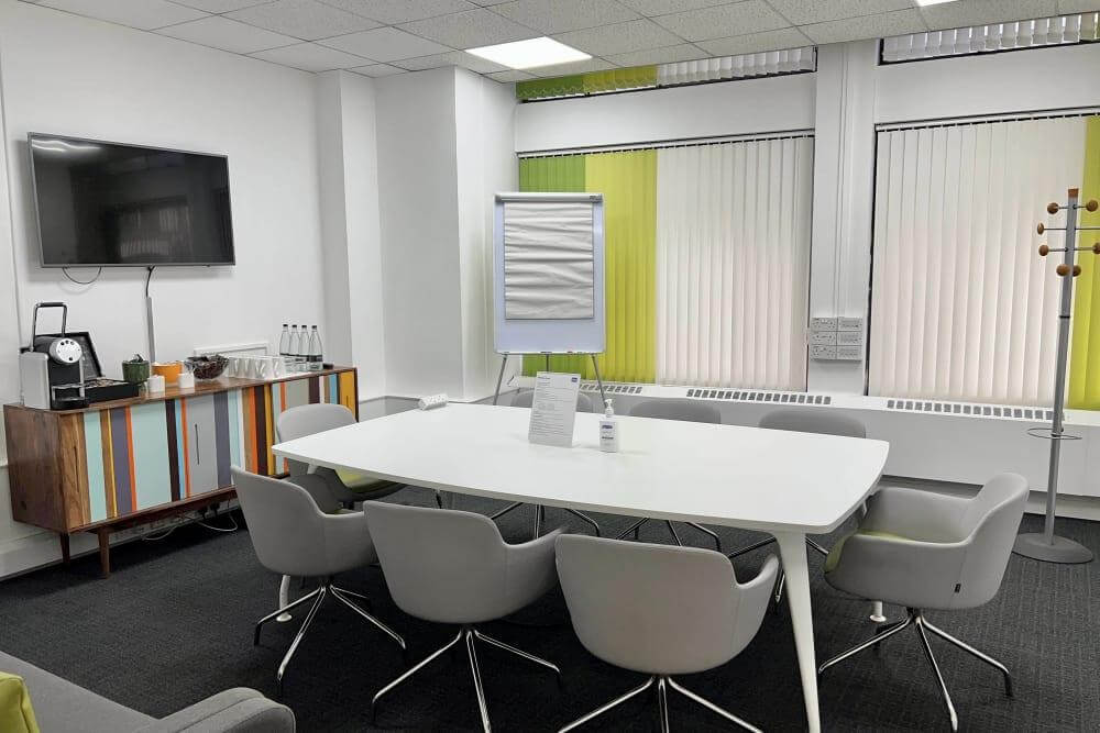 LONDON, Borough High Street - Photo 5 LONDON, Borough High Street office space - View 5 in London - internet, office_cleaning, breakout_areas