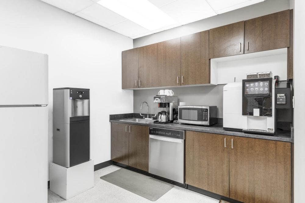 WA, Kirkland - Corporate Center office space - View 3 in Kirkland - internet, office_cleaning, breakout_areas