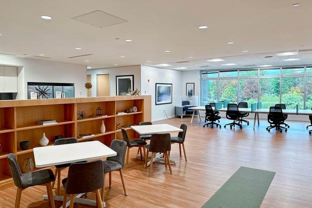 2500 Regency Parkway - Photo 3 2500 Regency Parkway office space - View 3 in Cary - internet, office_cleaning, breakout_areas