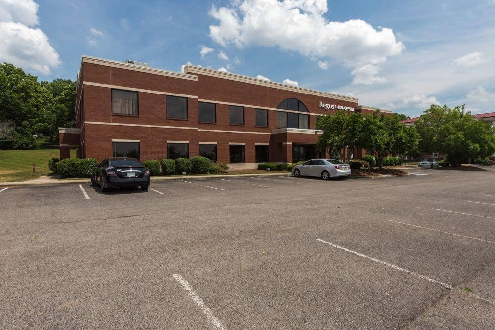 TN, Brentwood - Brentwood Center office space - View 2 in Brentwood - internet, office_cleaning, breakout_areas