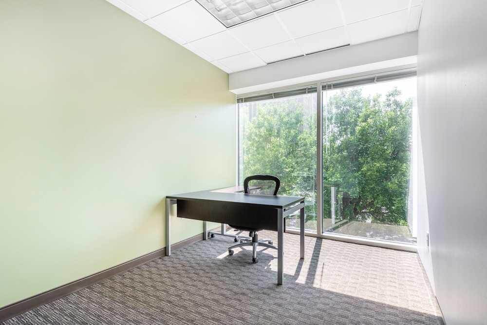 CO, Greenwood Village - Tuscany Plaza office space - View 6 in Greenwood Village - internet, office_cleaning, breakout_areas