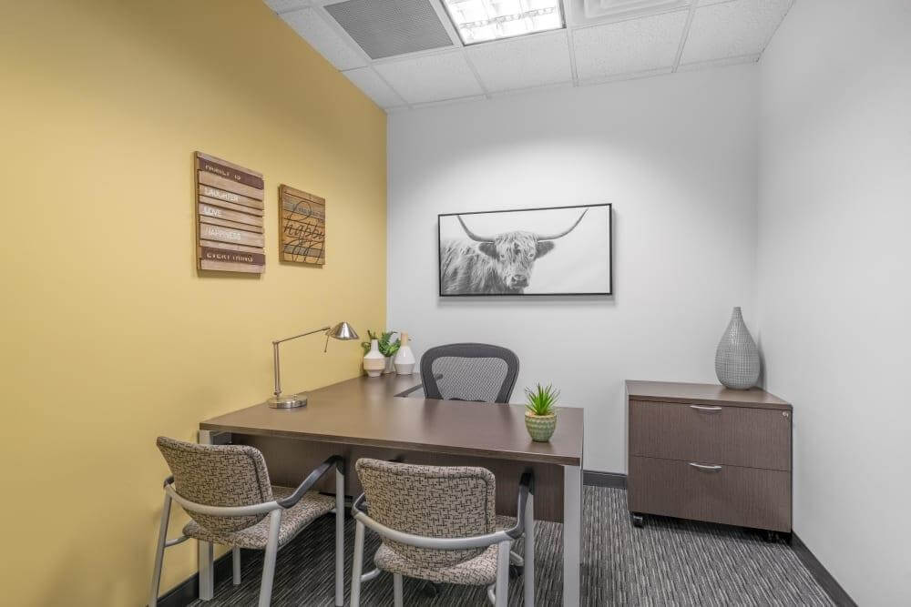 NM, Albuquerque - One Sun Plaza office space - View 6 in Albuquerque - internet, office_cleaning, breakout_areas