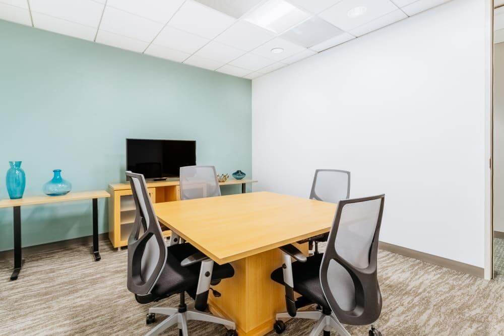 CA, Irvine - Irvine Spectrum Drive - Office space in Irvine, California