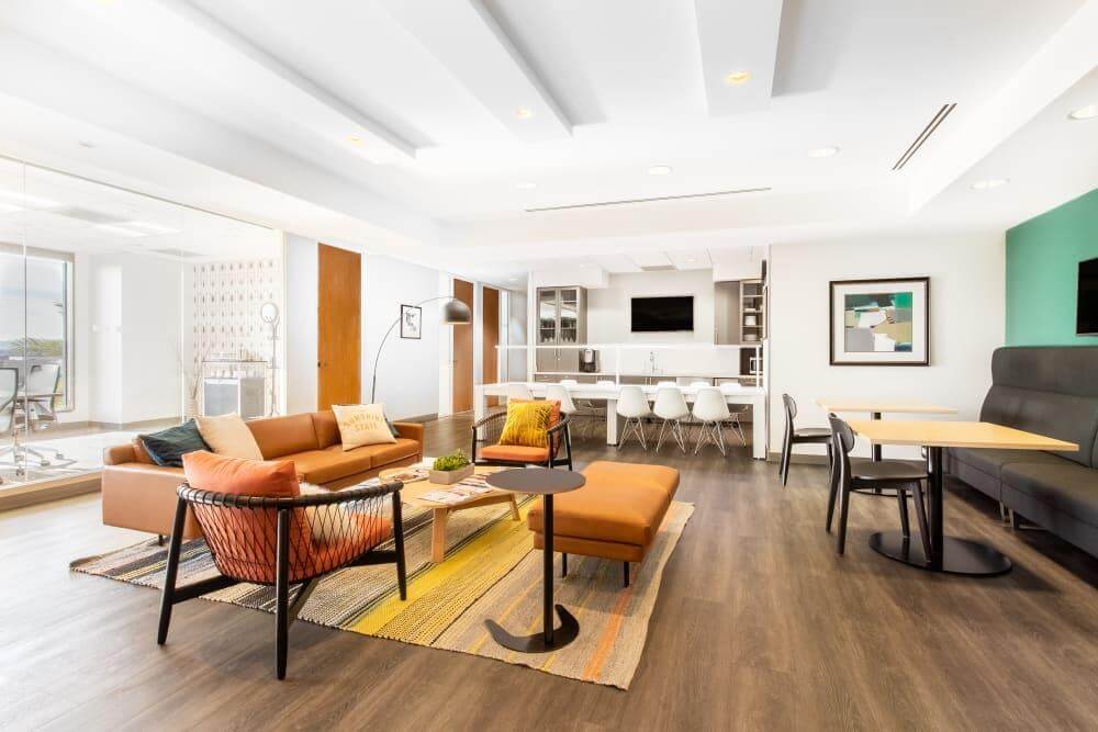 CA, Irvine - Irvine Spectrum Drive office space - View 4 in Irvine - internet, office_cleaning, breakout_areas