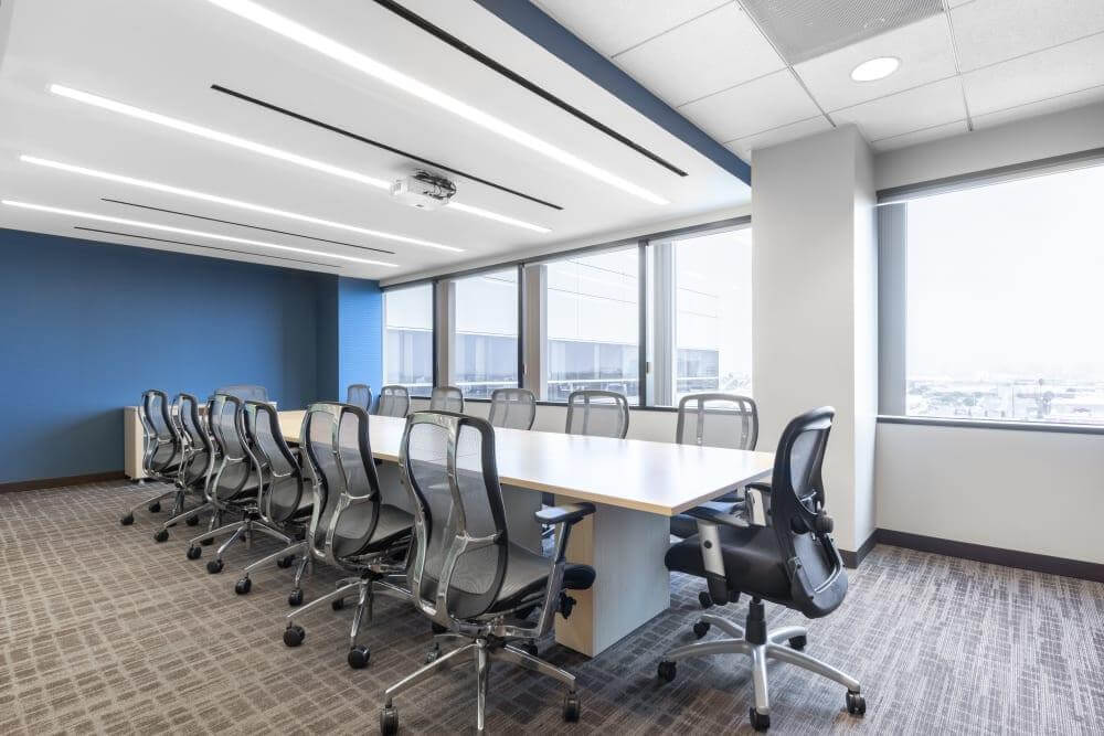 400 Continental Boulevard - Photo 6 400 Continental Boulevard office space - View 6 in El Segundo - internet, office_cleaning, breakout_areas