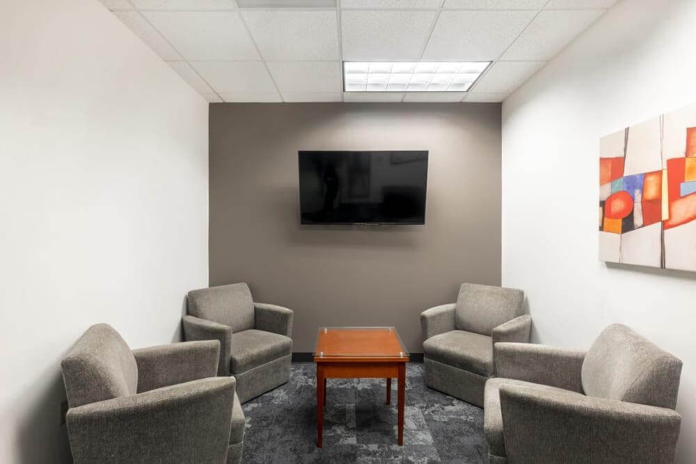 Huntcrest I office space - View 2 in Lawrenceville - internet, office_cleaning, breakout_areas