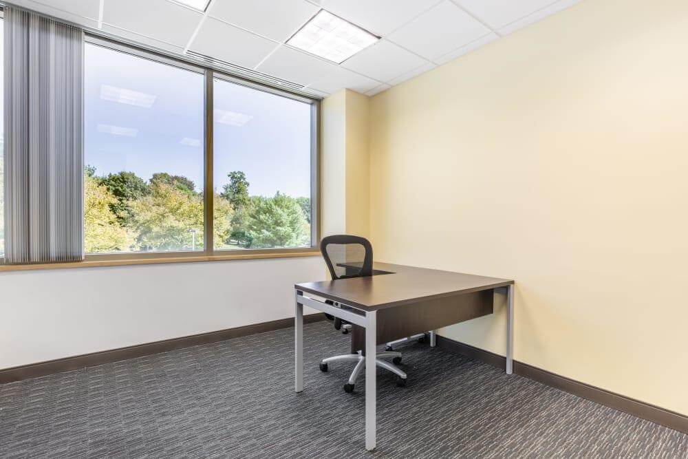 PA, Exton - Eagleview Corporate Center office space - View 2 in Exton - internet, office_cleaning, breakout_areas