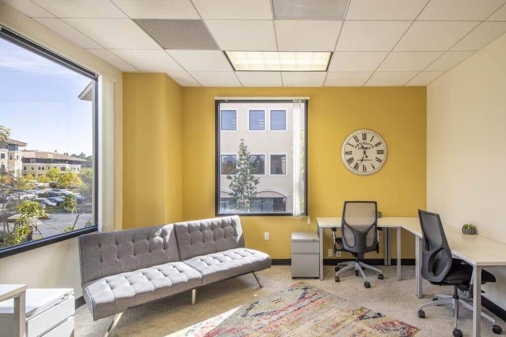 CA, Westlake Park Place - Photo 2 CA, Westlake Park Place office space - View 2 in Thousand Oaks - internet, office_cleaning, breakout_areas